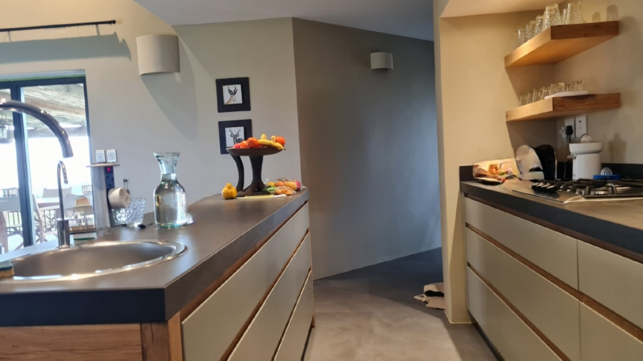 3 Bedroom Property for Sale in Gondwana Game Reserve Western Cape